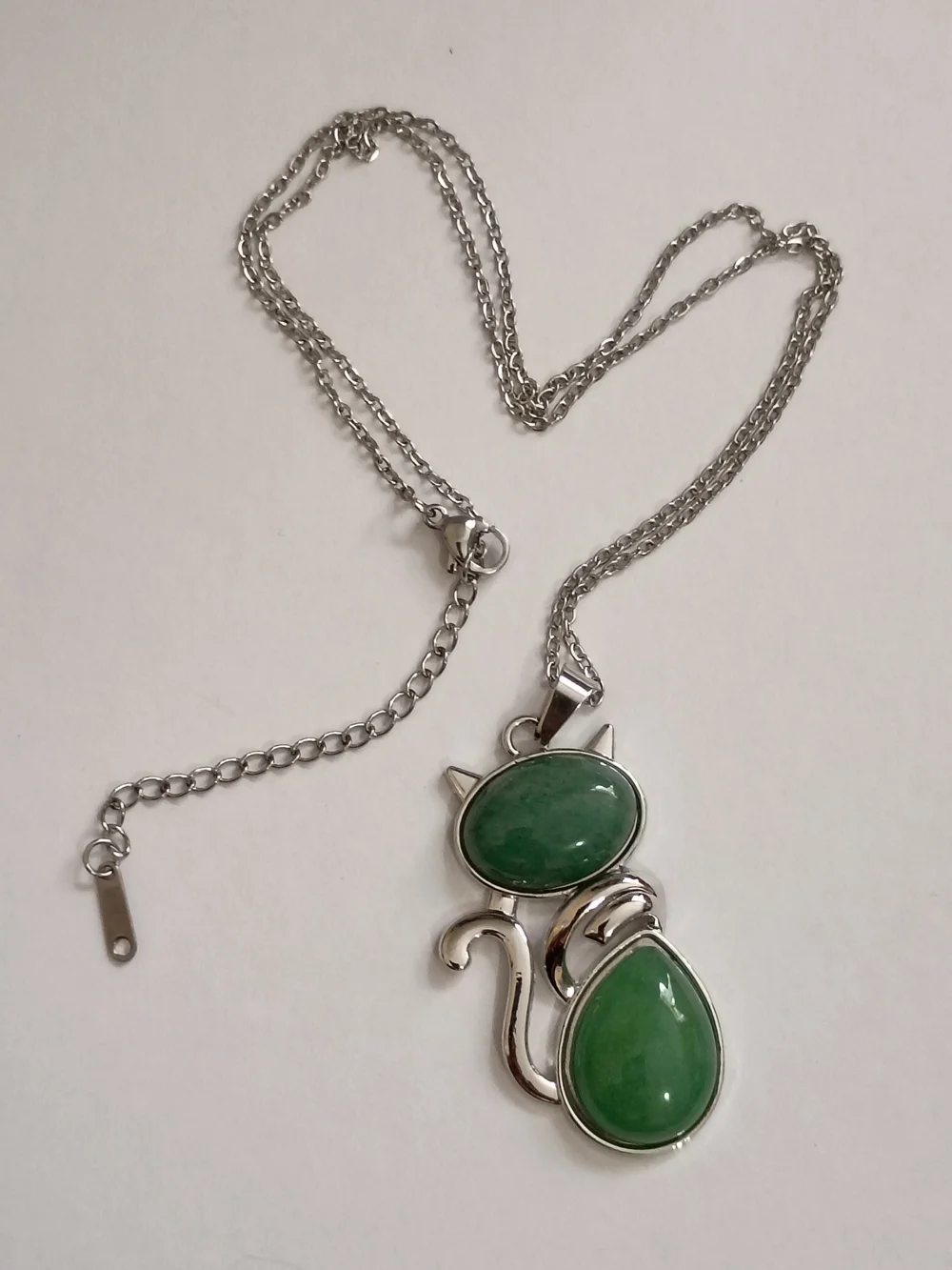 Green Aventurine Natural Crystal Gemstone Cat Pendant Necklace Stainless Steel